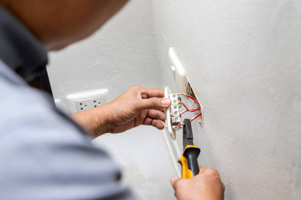 Best Affordable Emergency Electrician  in Brandon, SD